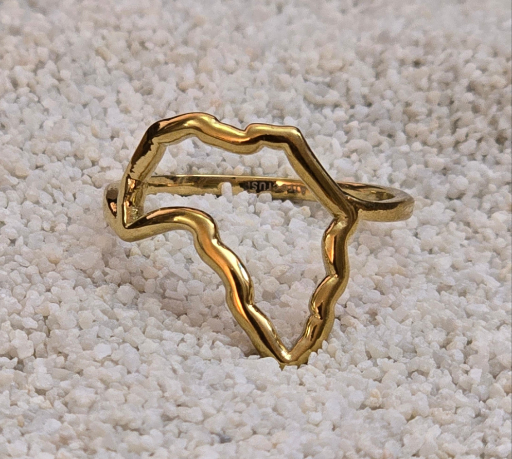 Outline Africa Motherland Ring