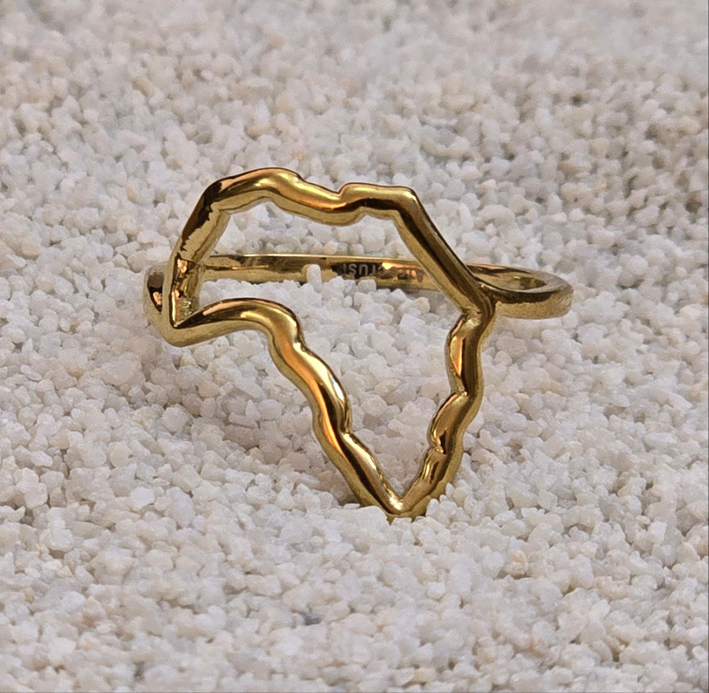 Outline Africa Motherland Ring