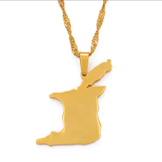 Gold Trinidad pendant and chain
