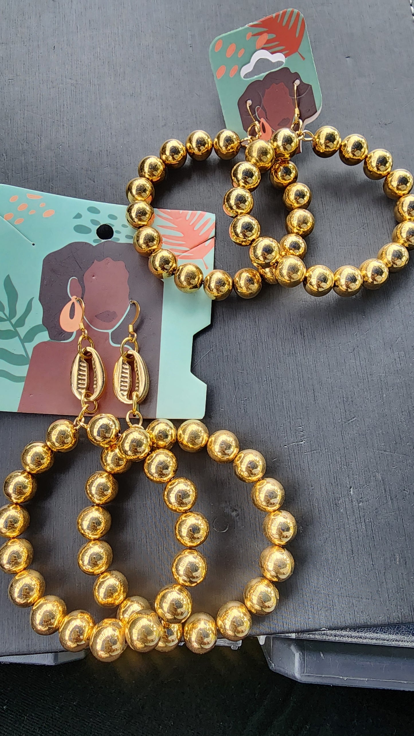 MC Lyte  Pearl Hoop earrings